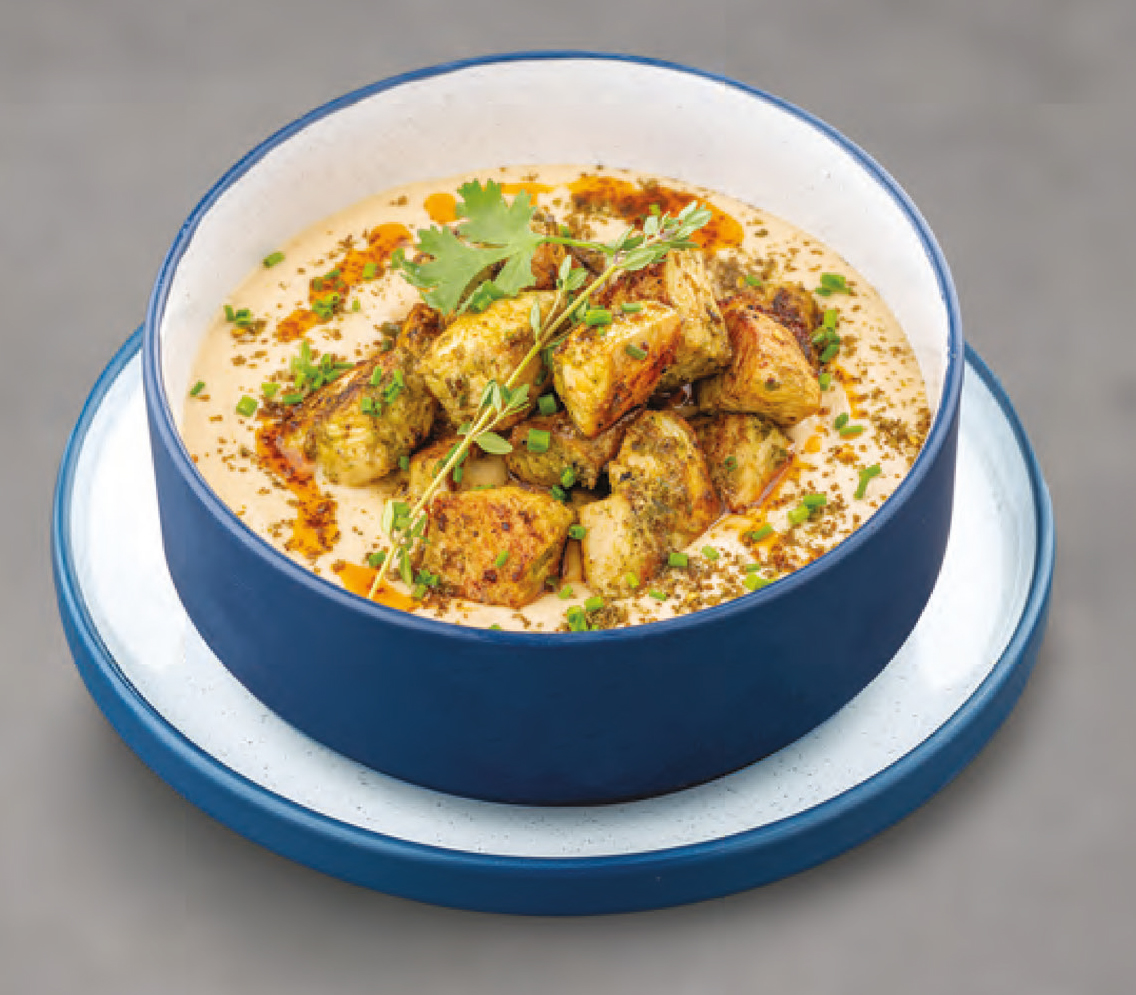 Hummus With Pesto Chicken